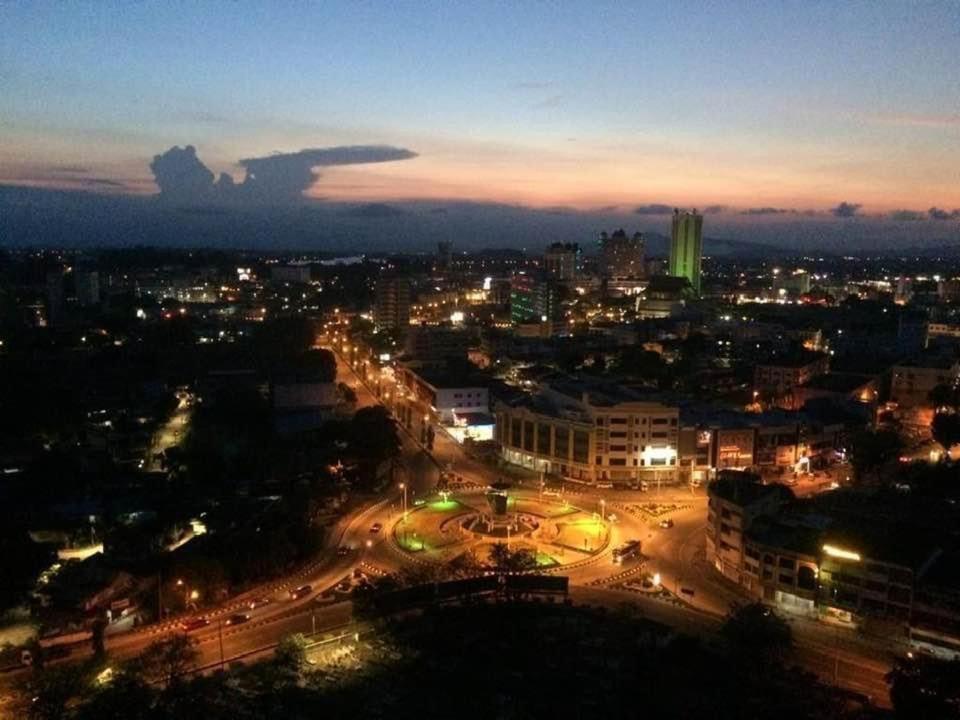 Dnaura Homestay Batu Buruk Terengganu Kuala Terengganu Zewnętrze zdjęcie